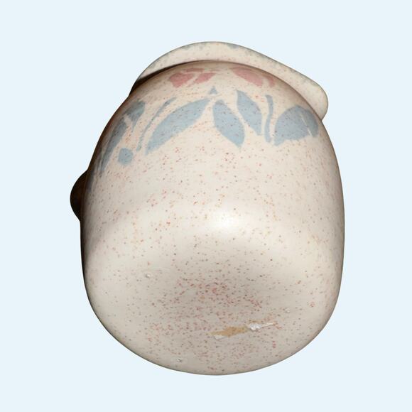 Vintage Beige Tulip Gravy Pitcher | Speckled Ceramic Creamer | Cottagecore - Picture 5 of 8